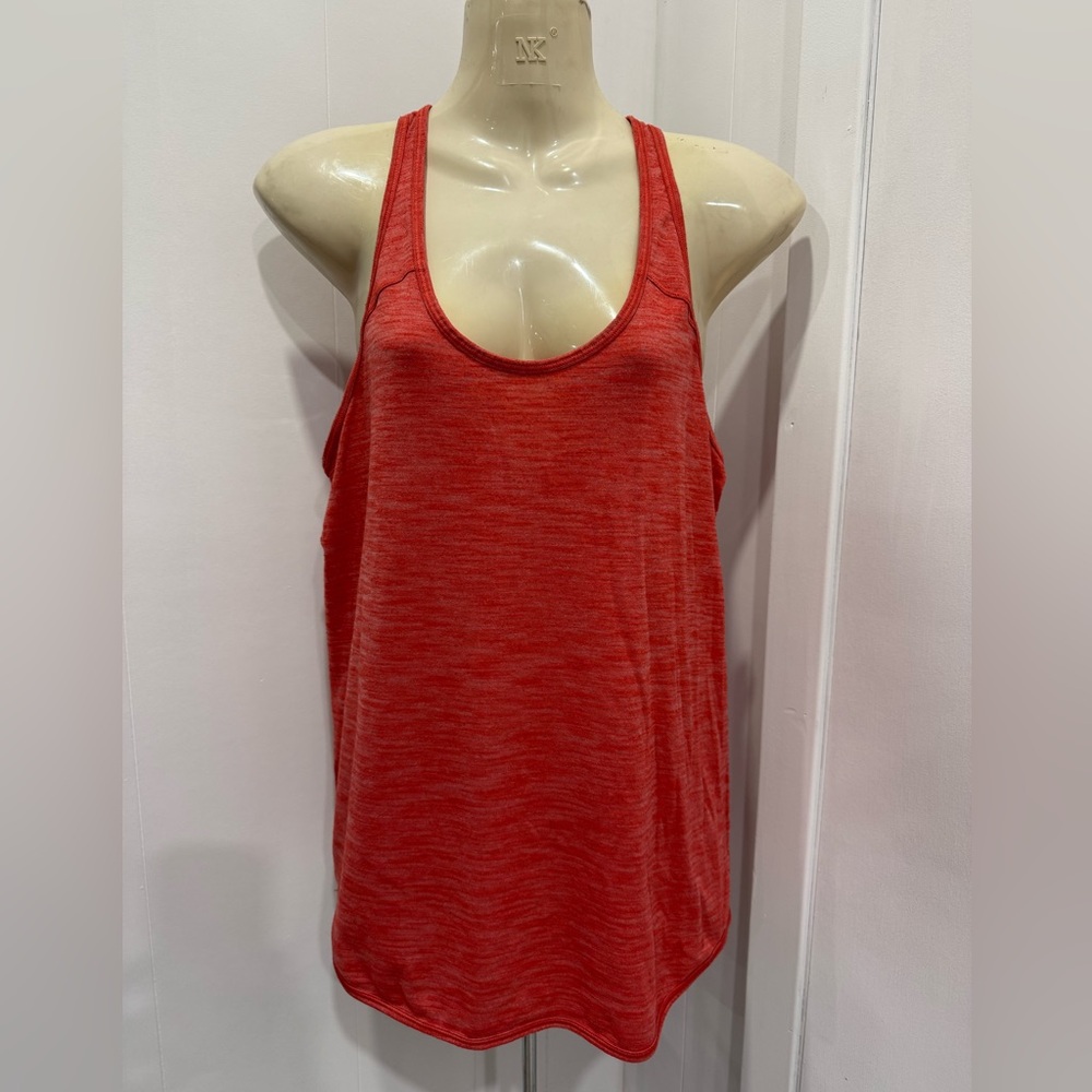 Lululemon Essential Tank - Heathered Coral / Orange, no size tag but fits size 2